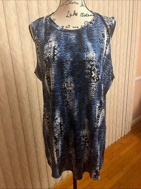 Attitudes Sleeveless Blue Printed Women's Top